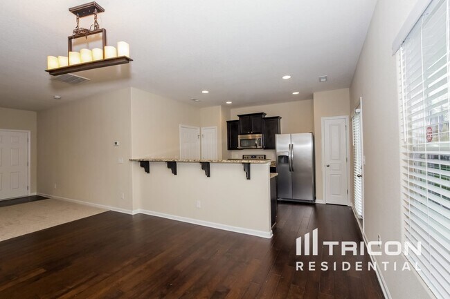 Foto del edificio - 4717 Opus Ln
