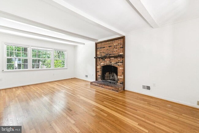Building Photo - 3714 Carriage House Ct