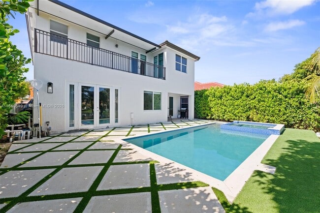 Foto del edificio - 13117 SW 54th Ct