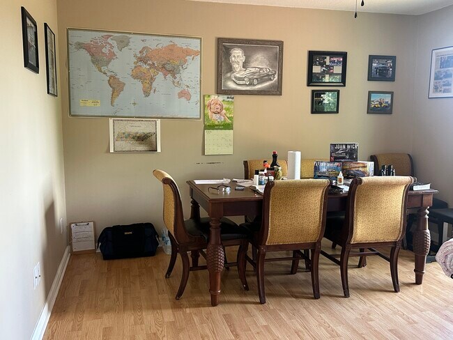 Dining Rm - 126 Kesterson St