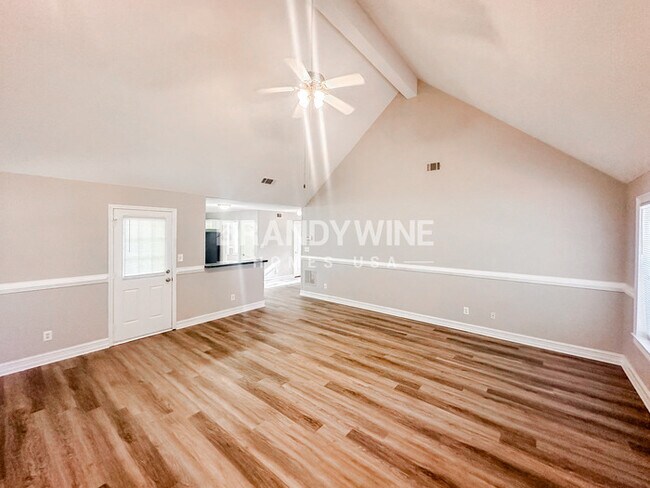 Foto del edificio - 12339 Lakeside Pkwy