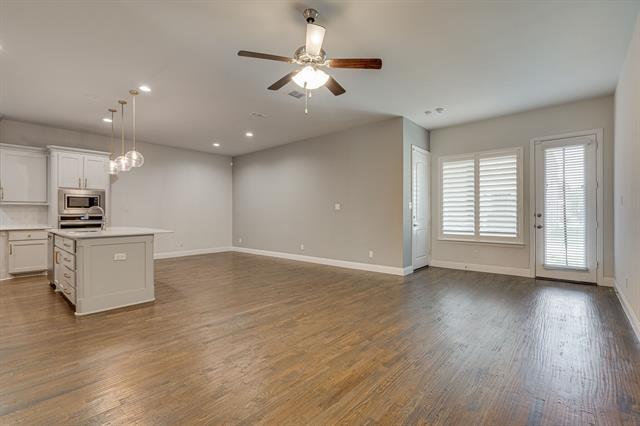 Foto del edificio - 2421 Belvedere Ln