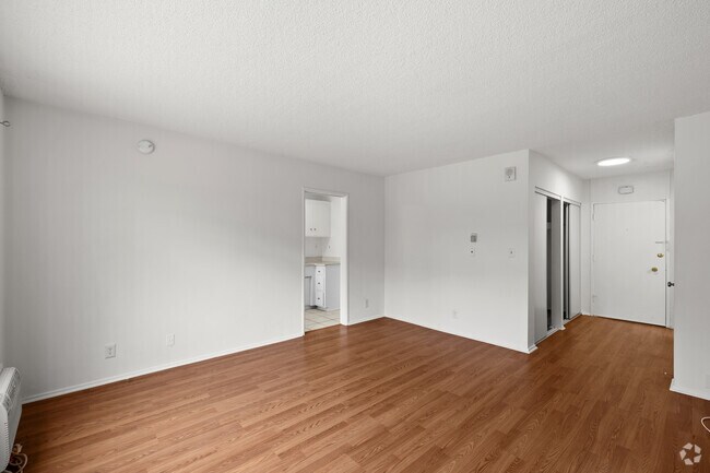 Estudio - 500SF - Sala de estar - Hacienda Apartments