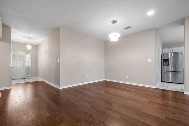 Building Photo - NE Tallahassee Home in the Villages at Maclay
