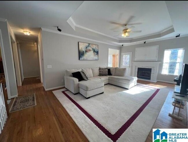 Building Photo - 205 Camellia Dr