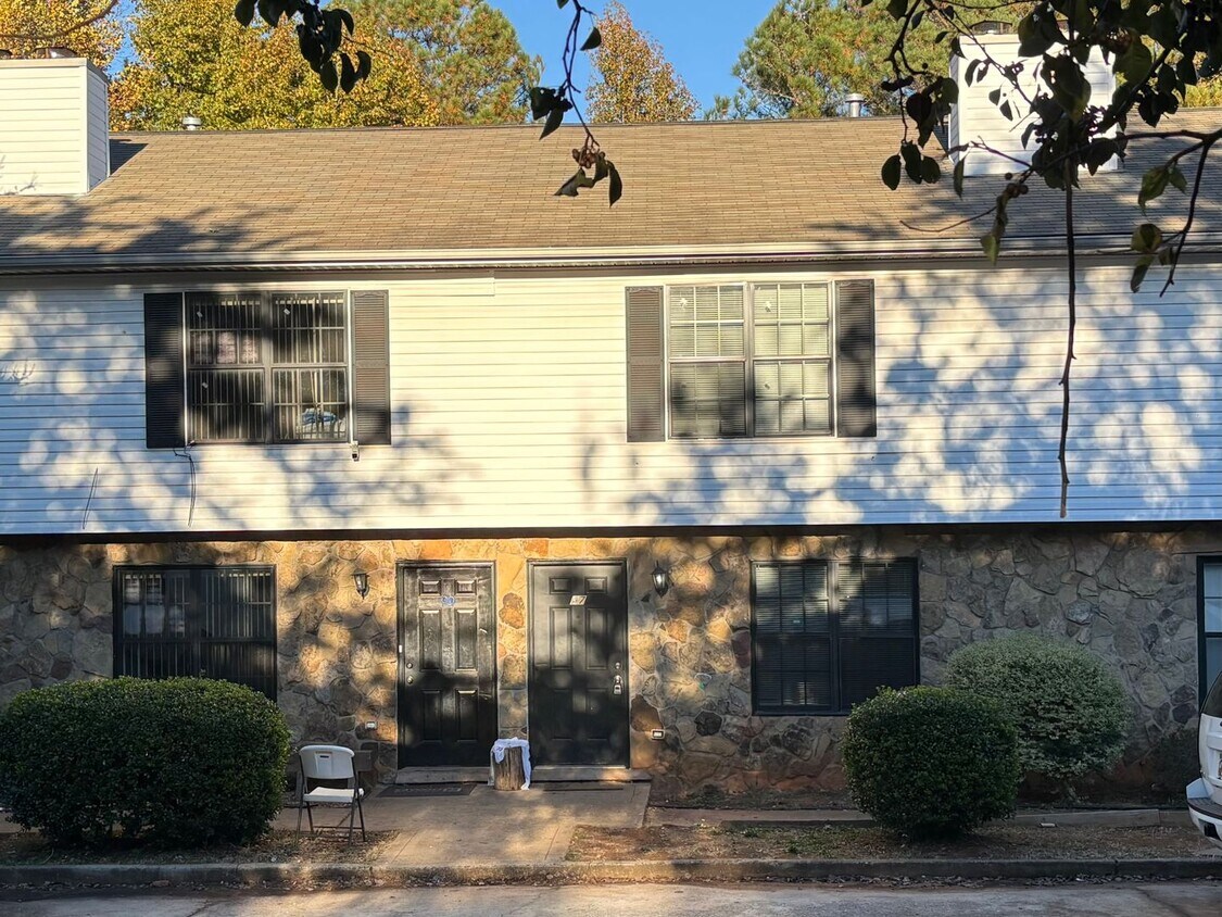 Primary Photo - 97 Caboose Ct NW