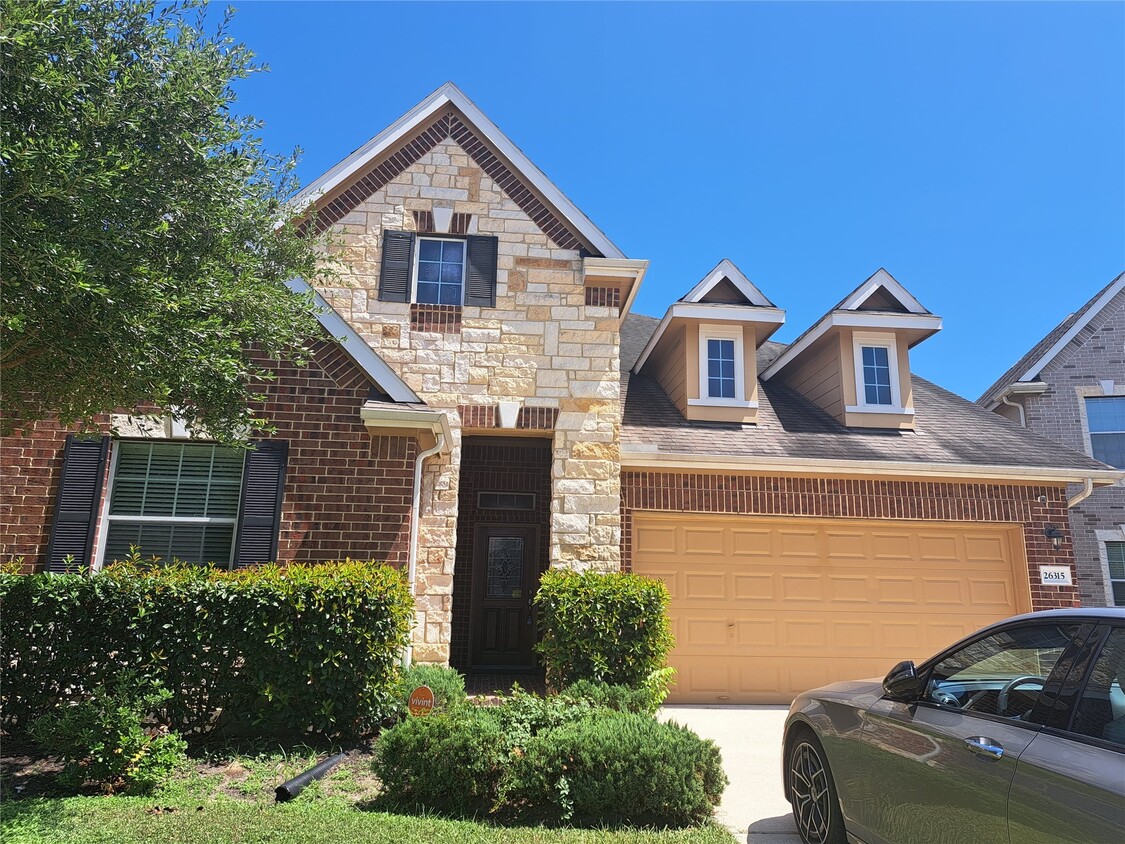 Primary Photo - 26315 Fox Ridge Ln