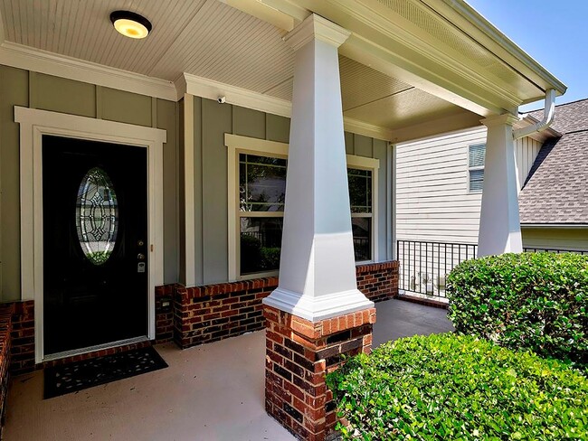 Building Photo - 1746 Stoney Chase Dr