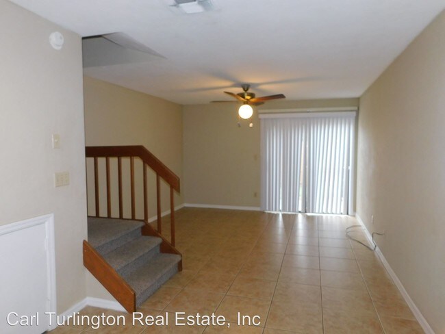 Foto del edificio - 2 br, 1.5 bath House - 811 SW 60 TERR