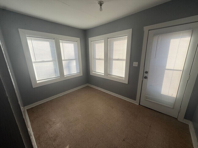 Foto del edificio - 307 S Locust St