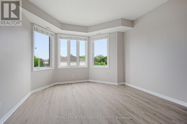 Photo du bâtiment - 190 Rustic Hills Crescent