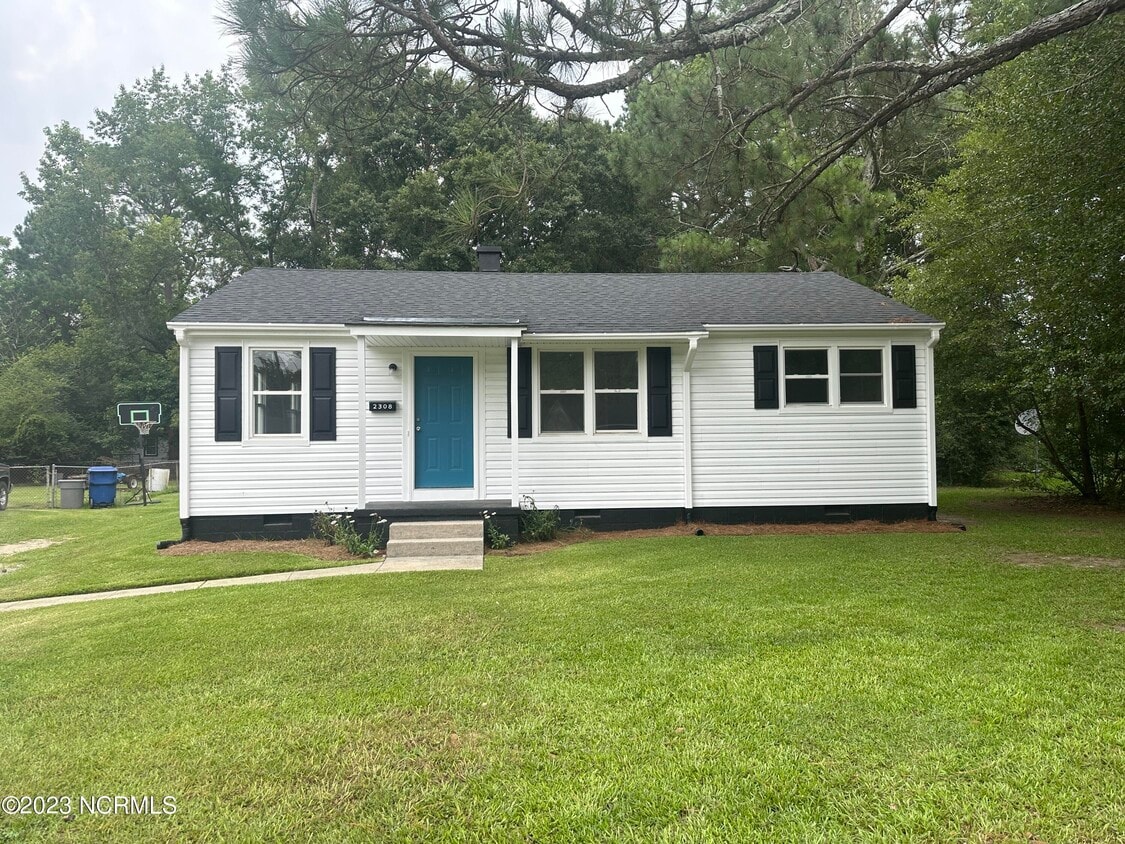 2308 Briarfield Rd, Kinston, NC 28501 House Rental in Kinston, NC
