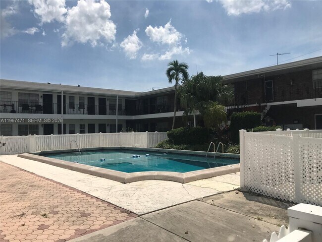 Foto del edificio - 1100 Atlantic Shores Blvd