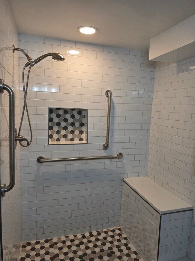 Foto del edificio - 2804 Bellbrook St