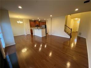 Building Photo - 306 Rosecliff Rd