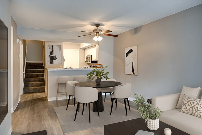 Foto del edificio - Deerfield Townhomes