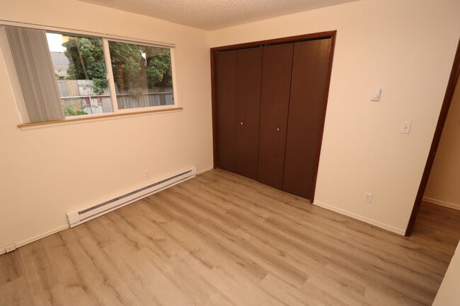 Foto del edificio - 4732 Cougar Ct SE