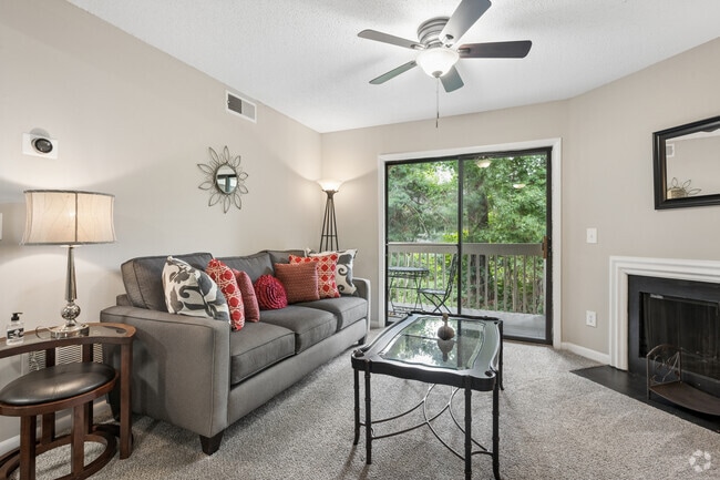 2BR, 2BA - 1,010SF - Living Room - Trails At Bethabara