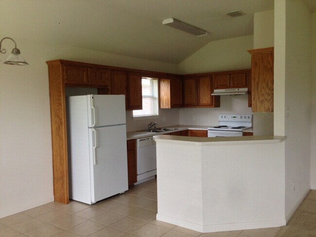 Foto del edificio - 3BR / 2BA Duplex in Hewitt, Texas | Midway ISD *Leasing Special Available*