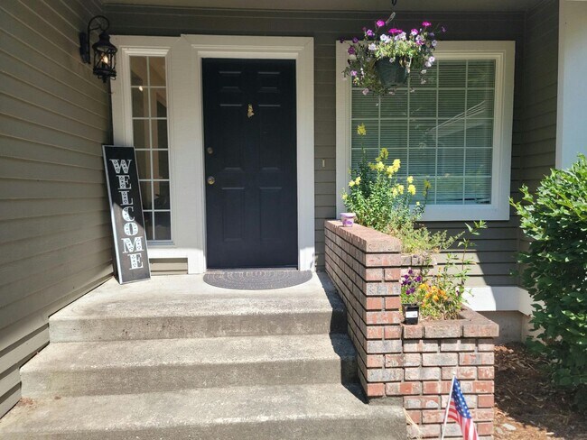 Building Photo - 3 Bedroom Port Ludlow Rambler