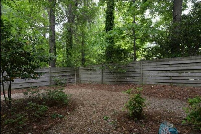 Photo - 1020 Scott Blvd Apartment