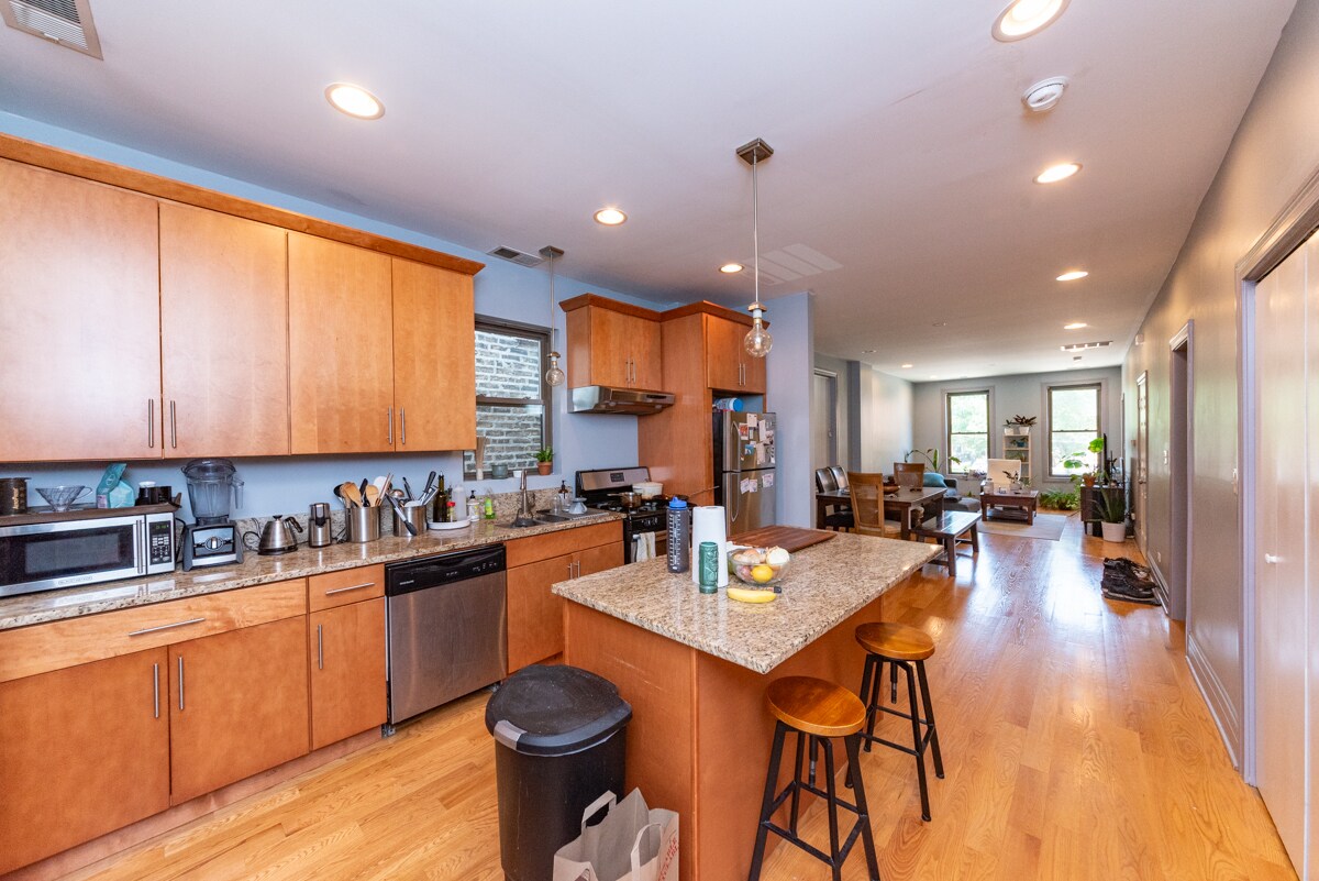Foto principal - 2627 W Hirsch St