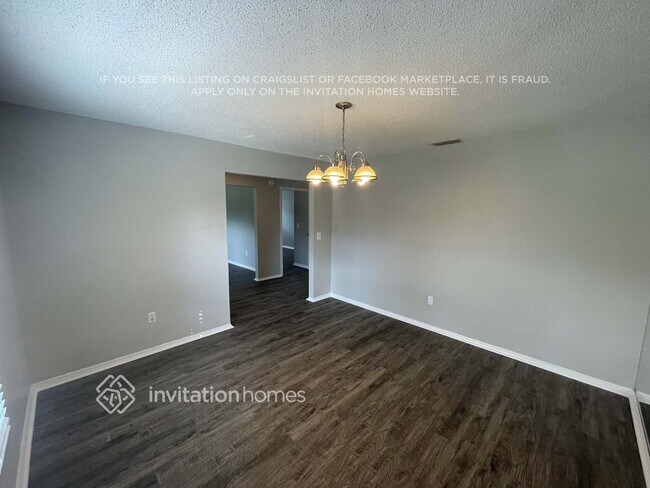 Foto del edificio - 9749 Fox Chapel Rd