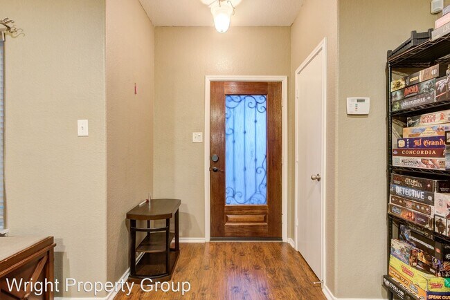 Foto del edificio - 3 br, 2 bath House - 6636 Sally Agee