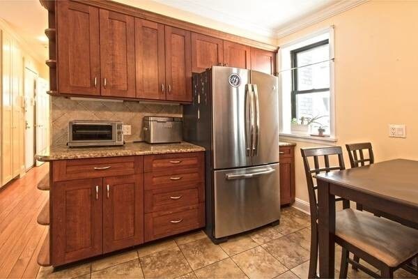 Primary Photo - 21-67 33rd St