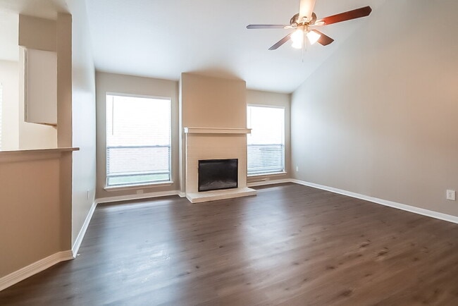 Foto del edificio - 8514 Southmeadow Dr