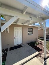 Building Photo - 27600 S View Dr