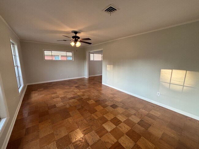 Foto del edificio - COZY HOME IN SHREVE ISLAND