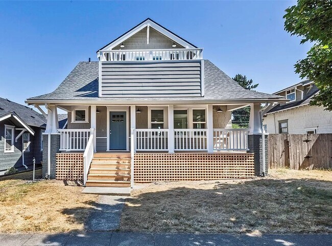 Building Photo - 839 S Pine St