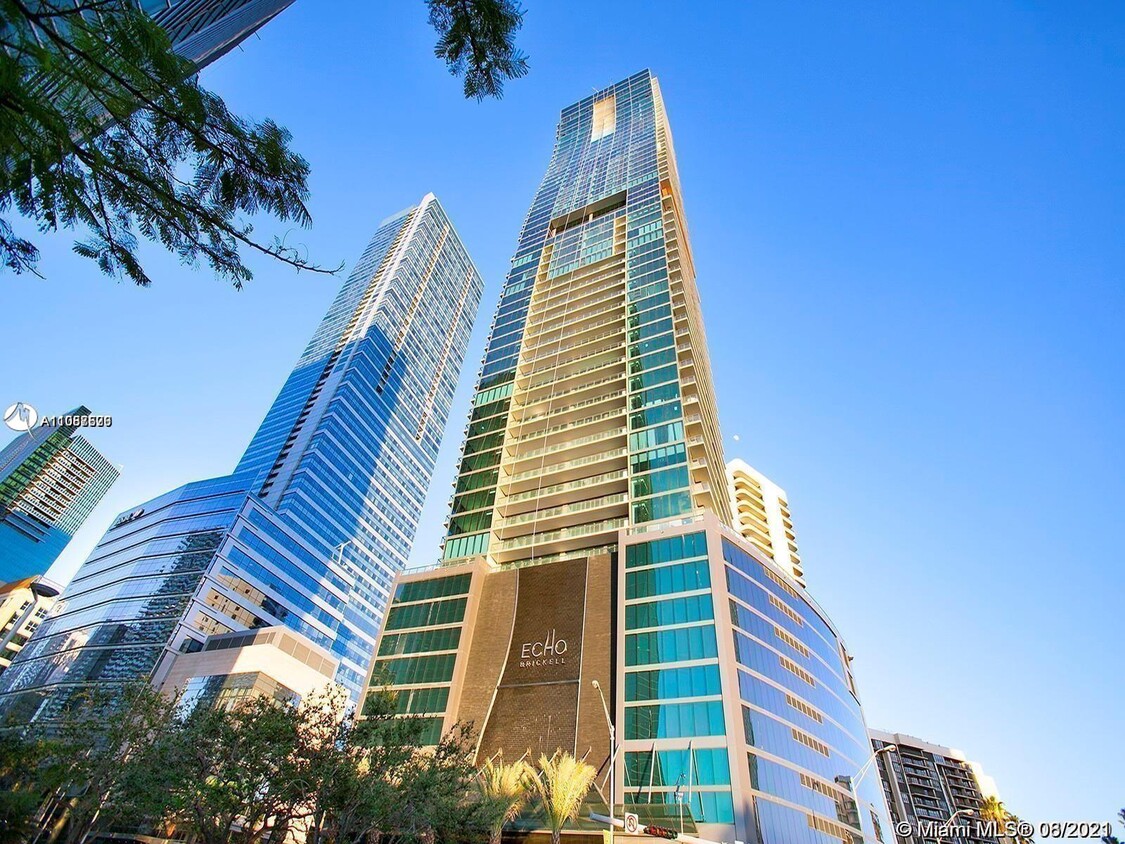Primary Photo - 1451 Brickell Ave
