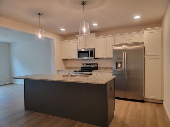 Building Photo - 149 Beech Tree Ct