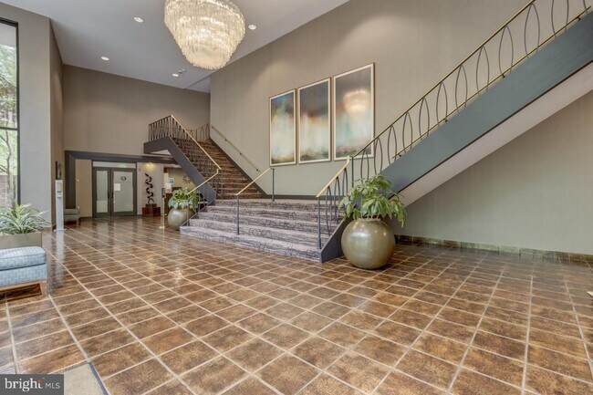 Beautiful Lobby - 9039 Sligo Creek Pky Apartment