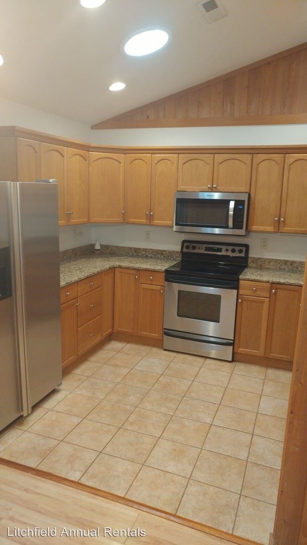 Building Photo - 3 br, 2 bath House - 962 Hagley Drive