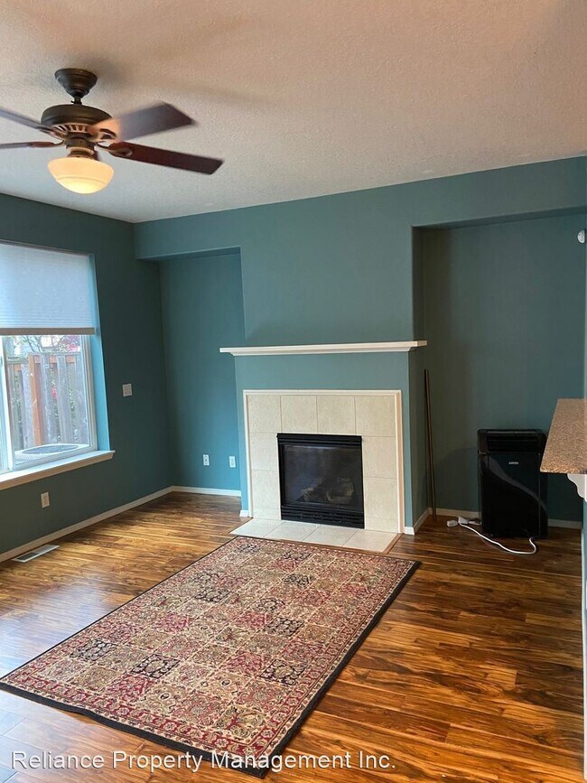 Building Photo - 3 br, 2.5 bath House - 17238 SW Pleasanton...