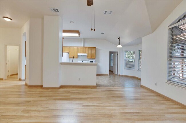 Foto del edificio - 2625 Gate Ridge Dr