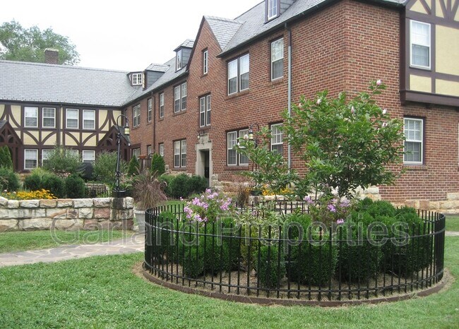 Foto del edificio - 2049 Windsor Ave SW