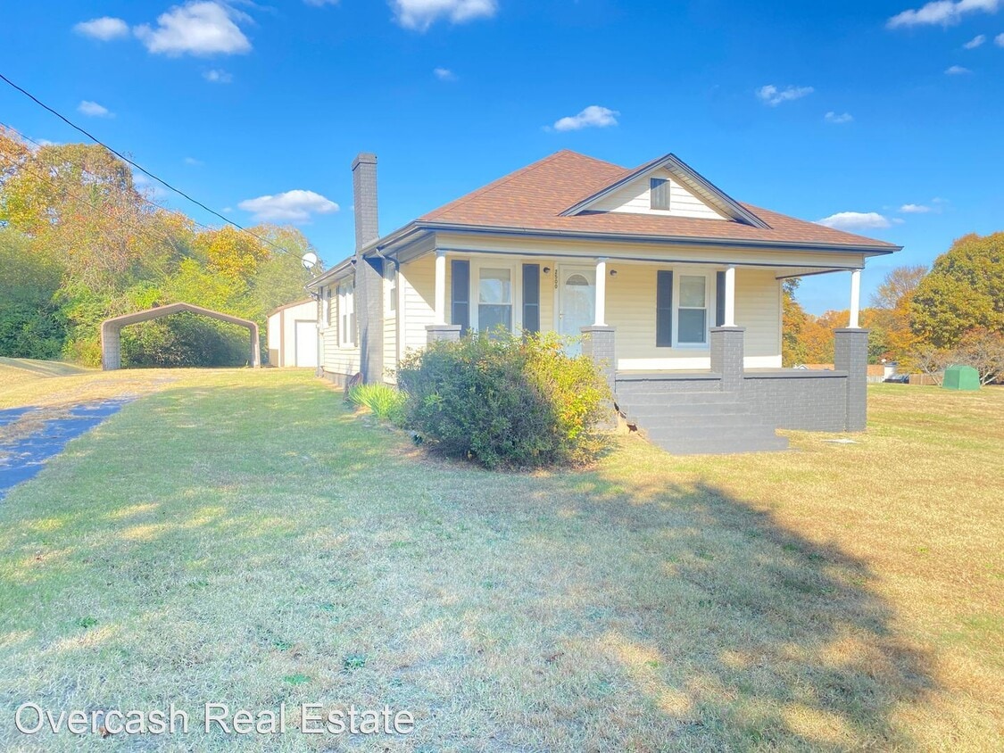 3 br, 2 bath House 2500 Johnson St House Rental in Kannapolis, NC