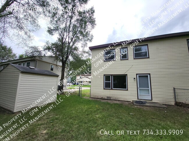 Foto del edificio - 34124 Decatur Ct