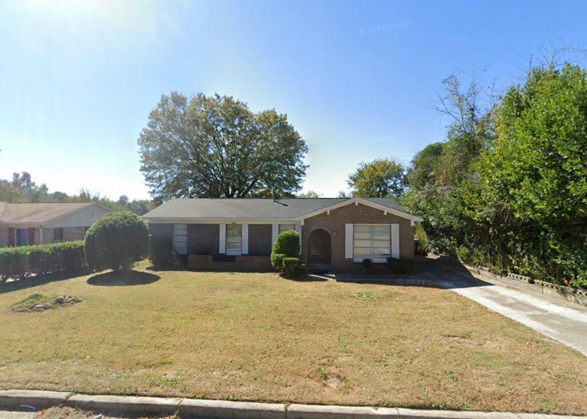 Primary Photo - 3610 Goldfinch Dr
