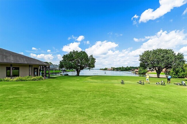 Foto del edificio - 112 Harbour Town Dr