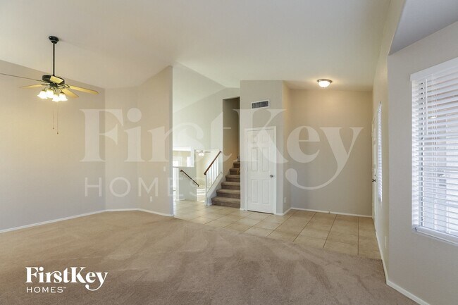 Building Photo - 8735 W Sierra Vista Dr