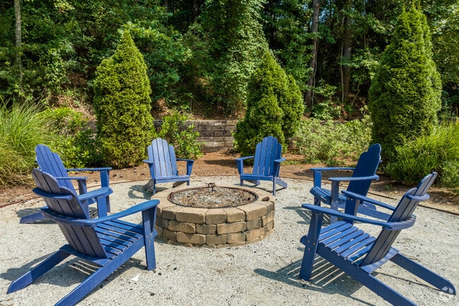 Building Photo - The Pointe at Preston Ridge