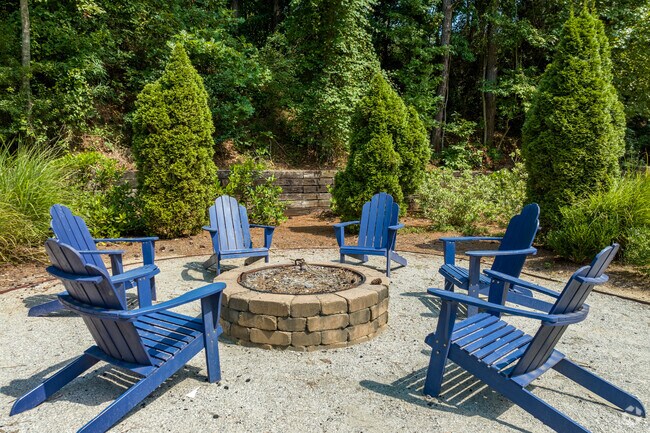 Building Photo - The Pointe at Preston Ridge