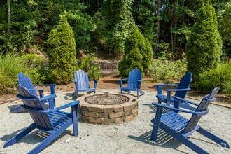 Building Photo - The Pointe at Preston Ridge