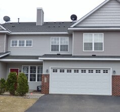 Building Photo - 5796 Mt Curve Blvd