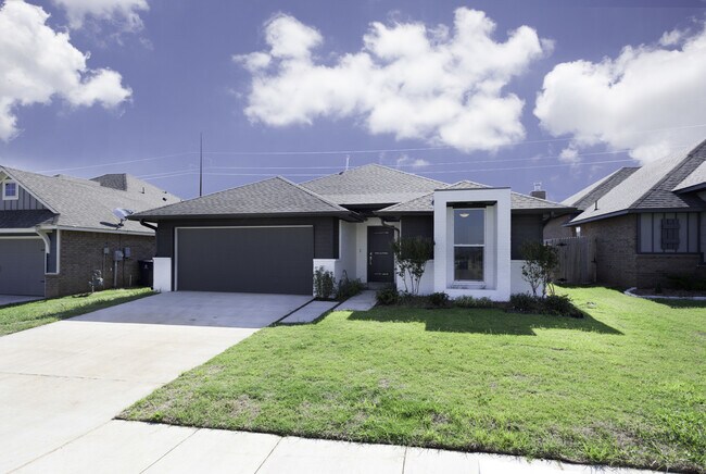 Foto del edificio - Stylish, Modern, Nearly New | 4-Bed | 2-Bath | Deer Creek Schools